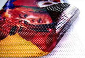 Adesivos em Vinil Perfurado Branco Tamanho a desejar 4x0  Corte reto Impressão Latex, Sem Cheiro, Atóxico, Impressão Ecológico