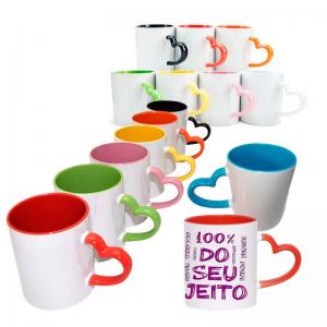 Caneca Branca de coração com Alça e Interior Colorido Cerâmica 21x9,5 Colorido  Brilho 